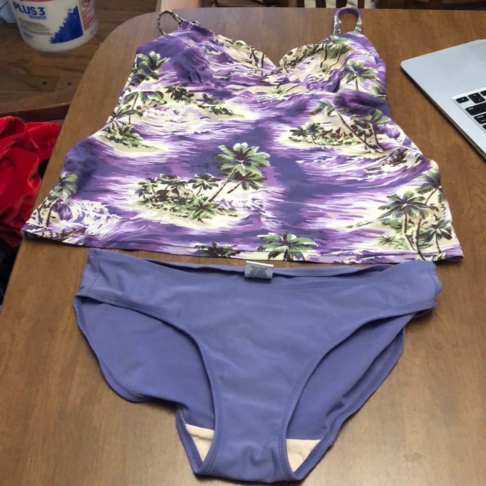 Old Navy Maternity Two piece bathing suit size sm